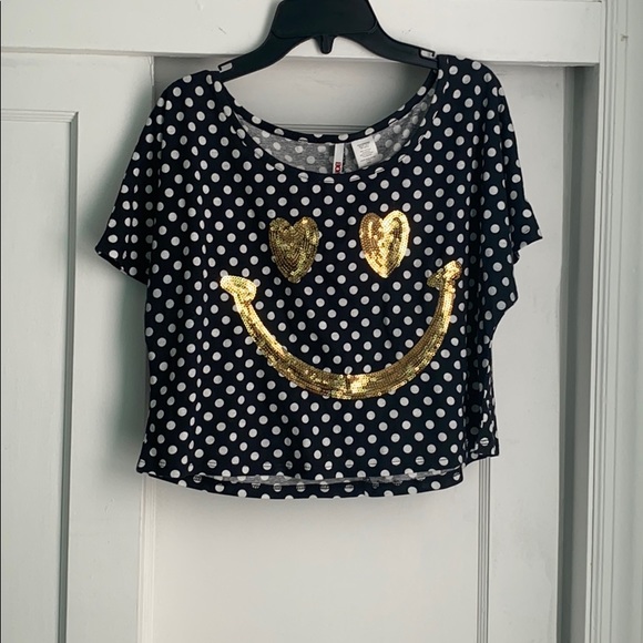Smiley face polka dot crop top - Picture 2 of 4